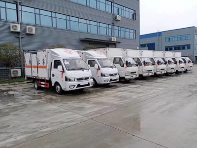 東風(fēng)途逸危險(xiǎn)品貨物運(yùn)輸車銷售廠家