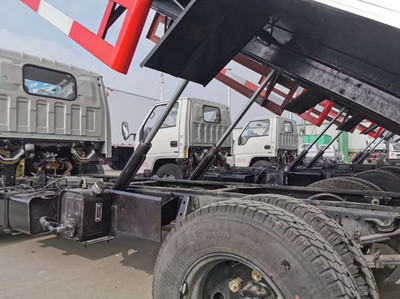 河南開(kāi)封市解放死豬無(wú)害化處理車價(jià)格表